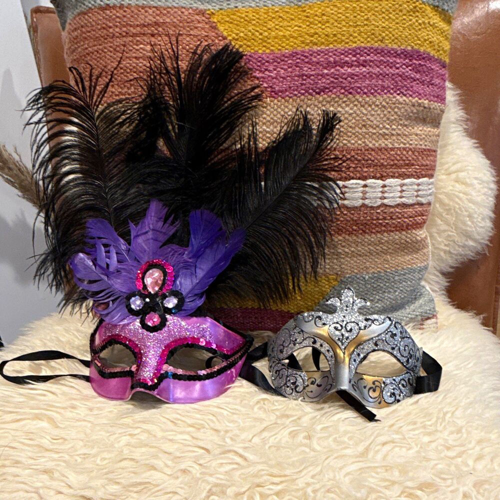 2 Masquerade Eye Masks Feather Ribbon Ties Adjustable Mardi Gras Halloween